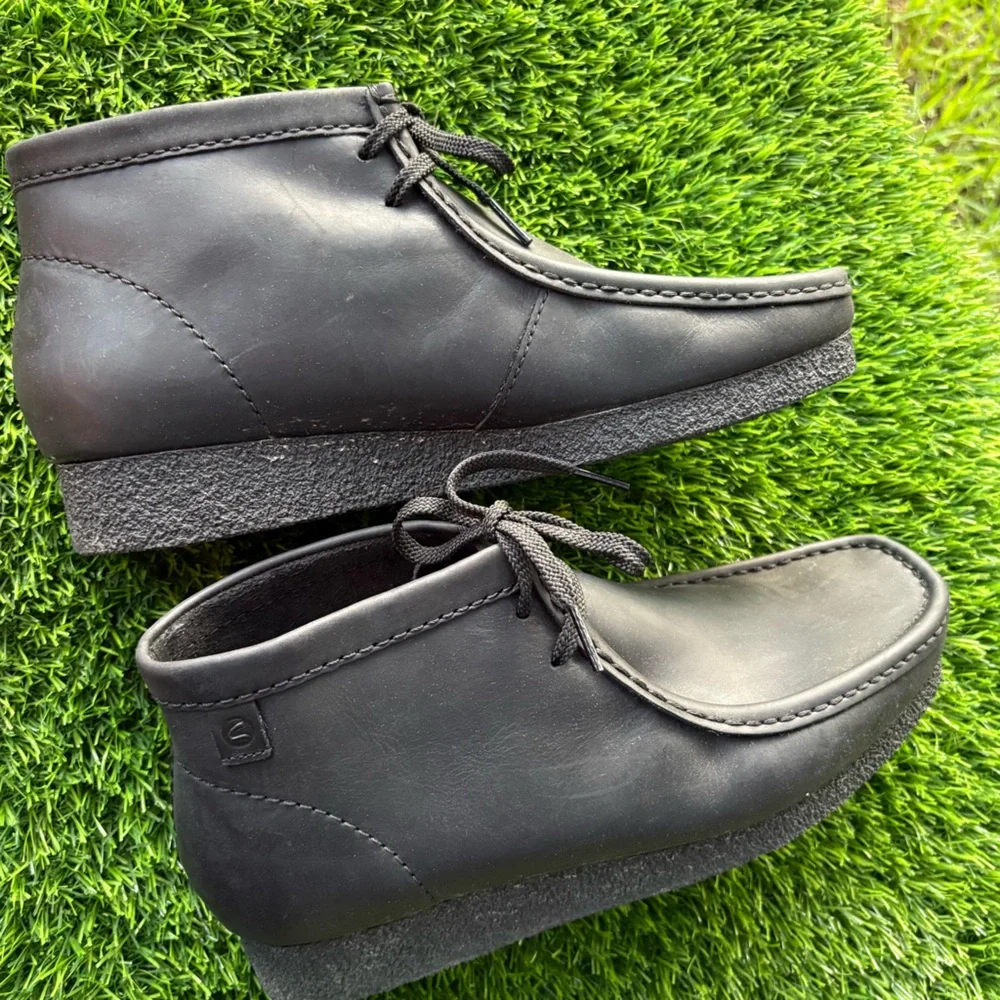 CLARKS EXTREME COMFORT MENS BLACK LEATHER ANKLE BOOTS 10 WIDE